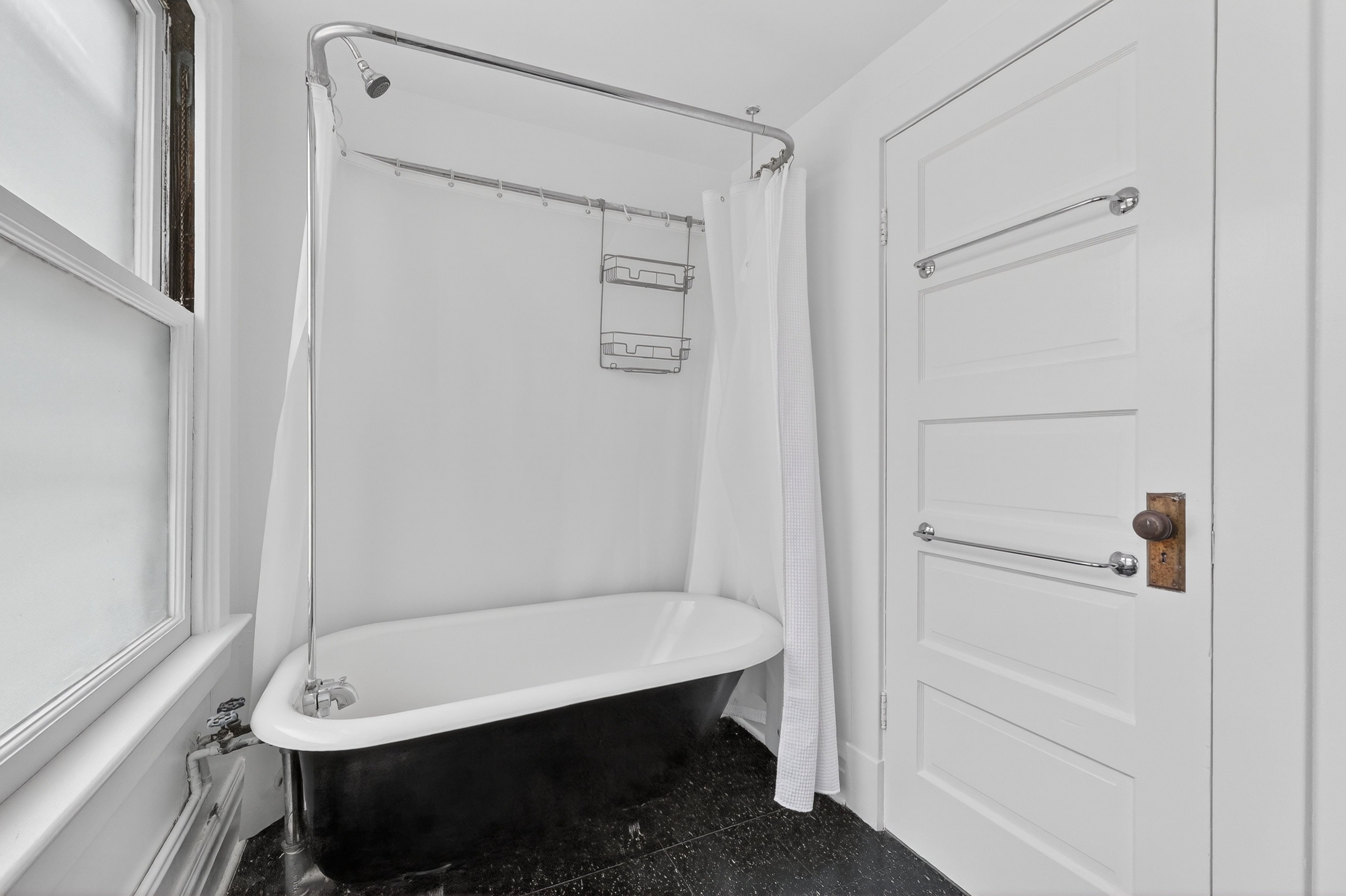  Timeless Elegance in Parkview Place