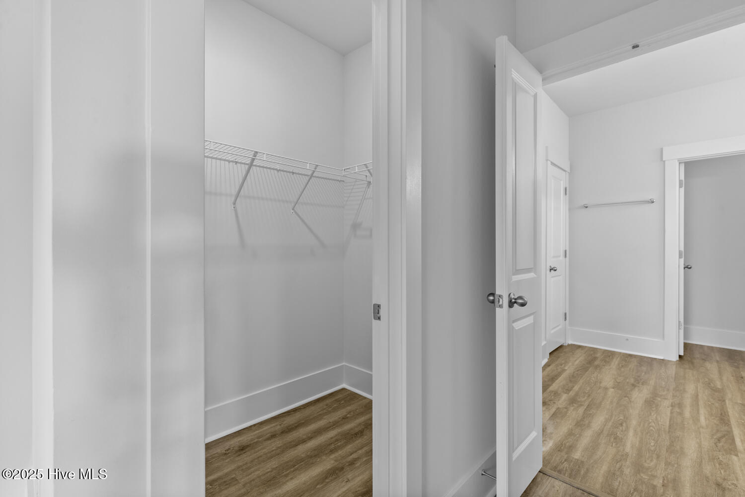 Surf City, North Carolina, 28445, United States, 4 Bedrooms Bedrooms, ,2 BathroomsBathrooms,Residential,For Sale,1987311