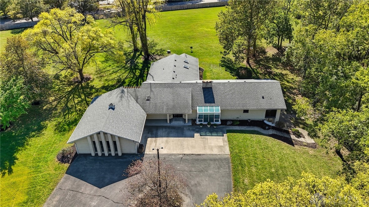 Brookville, Ohio, 45309, United States, 3 Bedrooms Bedrooms, ,4 BathroomsBathrooms,Residential,For Sale,1995742