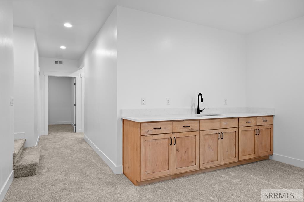 RIGBY, Idaho, 83442, United States, 5 Bedrooms Bedrooms, ,3 BathroomsBathrooms,Residential,For Sale,1983610