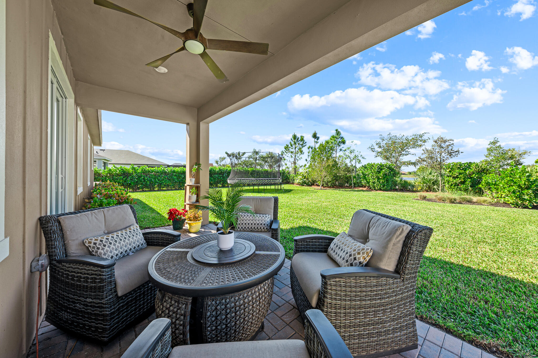 Loxahatchee, Florida, 33470, United States, 5 Bedrooms Bedrooms, ,4 BathroomsBathrooms,Residential,For Sale,1902120