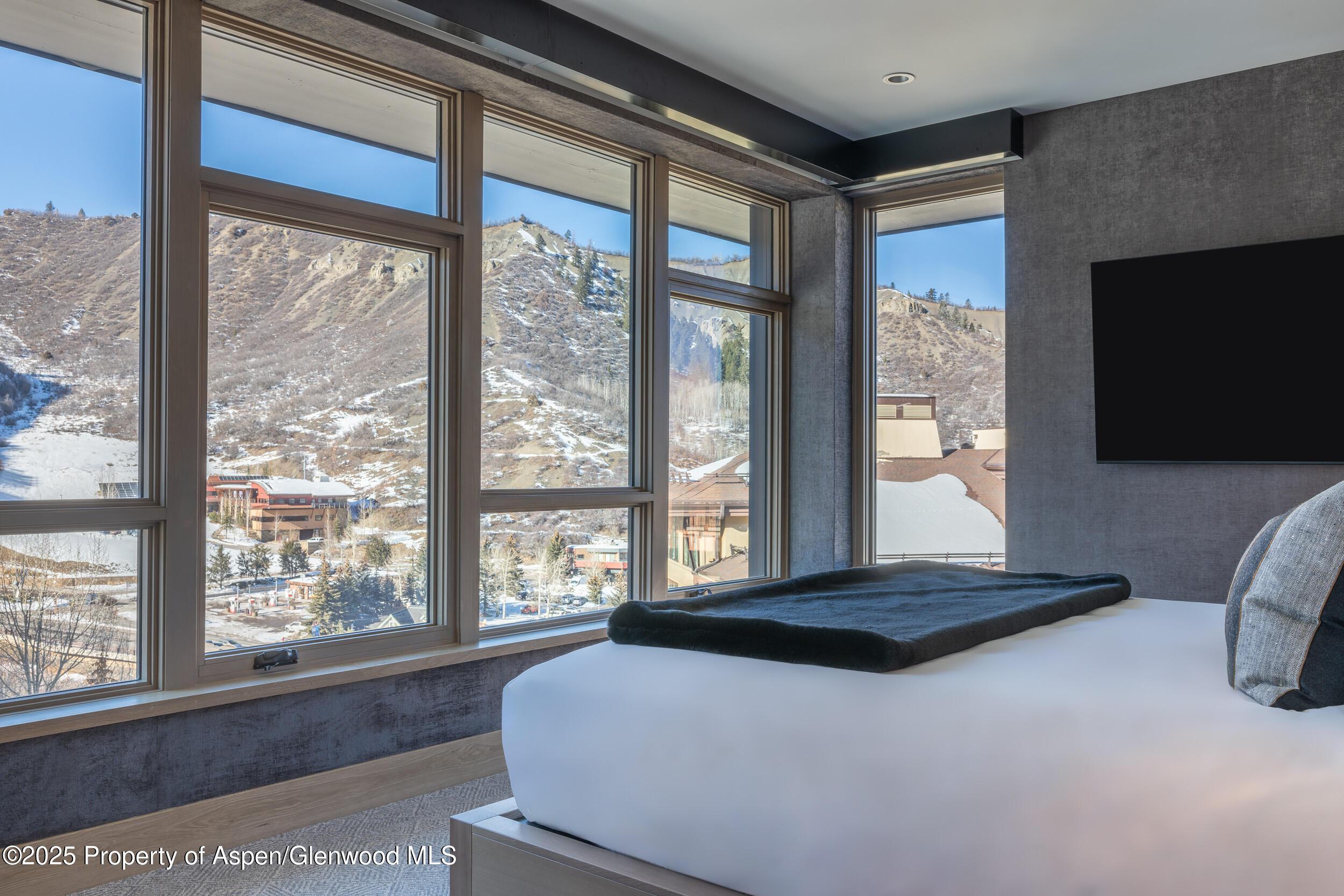 Snowmass Village, Colorado, 81615, United States, 4 Bedrooms Bedrooms, ,4 BathroomsBathrooms,Residential,For Sale,1746632