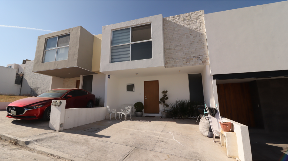 Morelia, Michoacán de Ocampo, 58200, Mexico, 3 Bedrooms Bedrooms, ,2 BathroomsBathrooms,Residential,For Sale,2000859