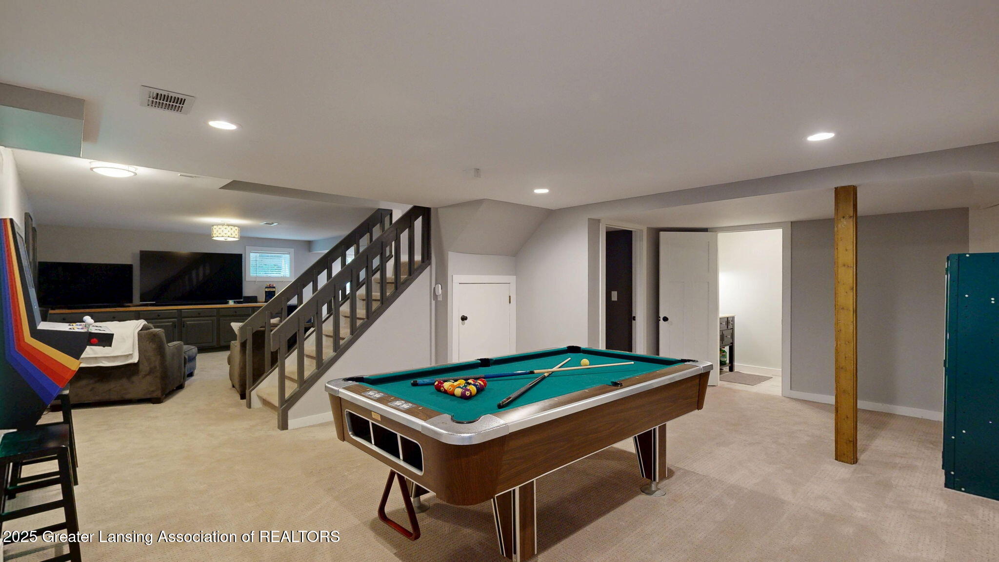 Okemos, Michigan, 48864, United States, 5 Bedrooms Bedrooms, ,4 BathroomsBathrooms,Residential,For Sale,1975829