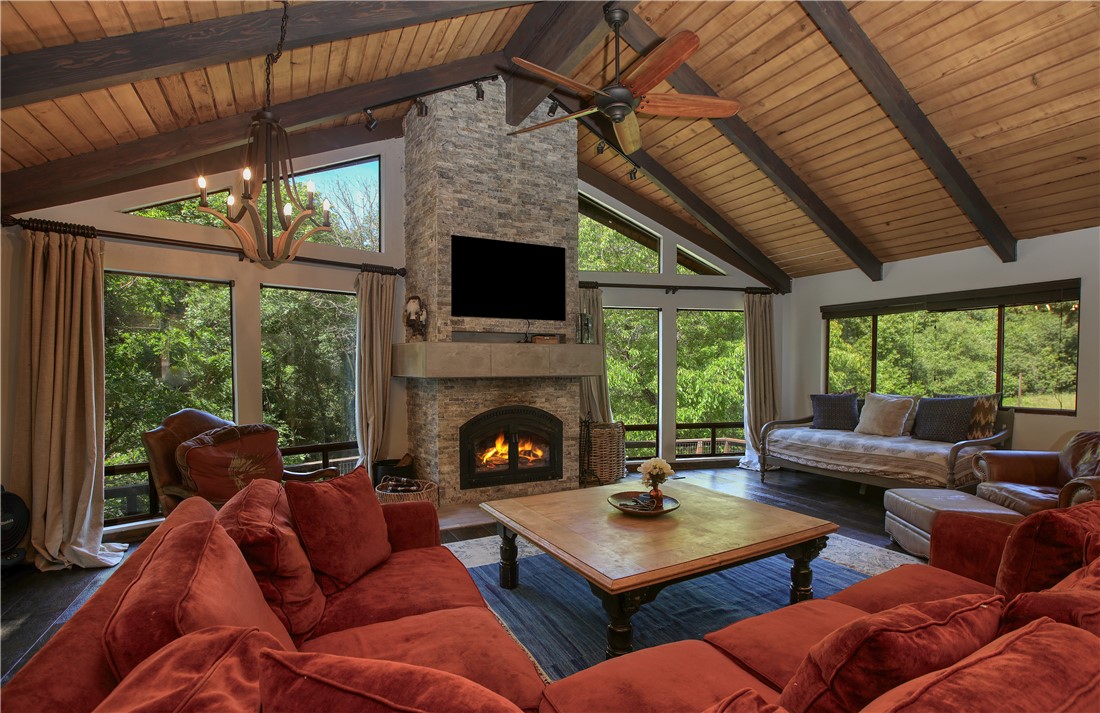 San Luis Obispo, California, 93405, United States, 3 Bedrooms Bedrooms, ,2 BathroomsBathrooms,Residential,For Sale,2048760
