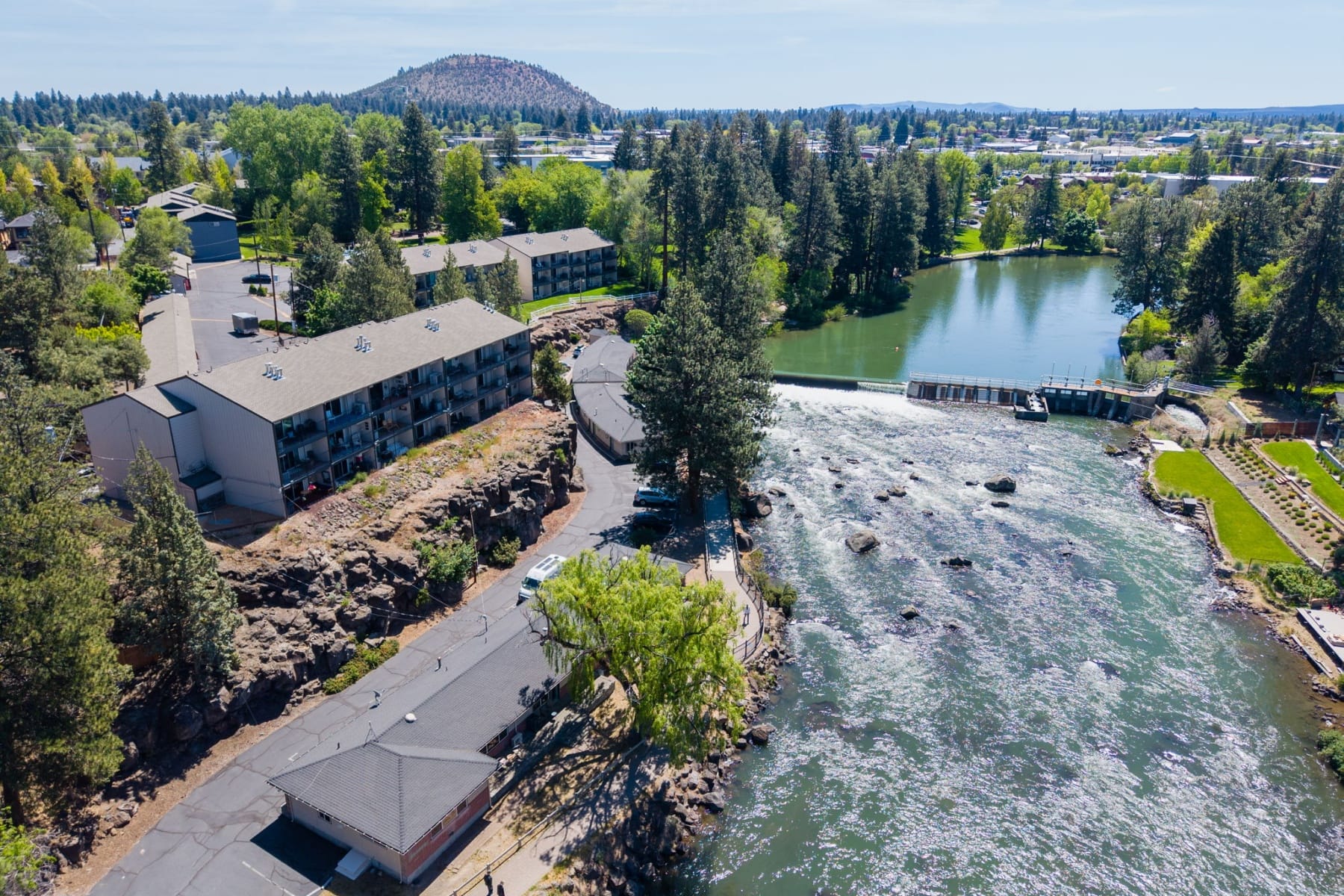  1565 NW Wall Street #331-332 Bend, OR 97703 - 物件實景