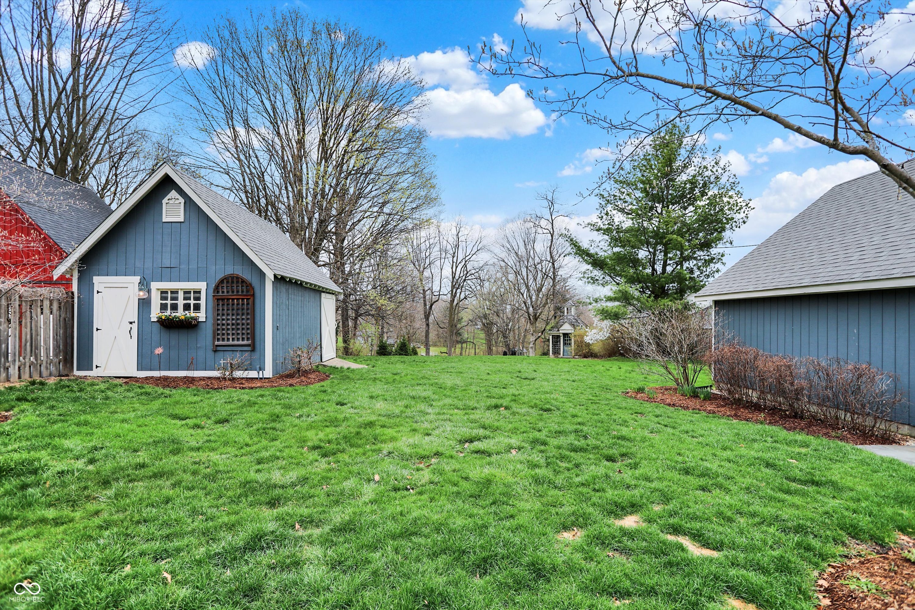 Zionsville, Indiana, 46077, United States, 6 Bedrooms Bedrooms, ,5 BathroomsBathrooms,Residential,For Sale,1766100