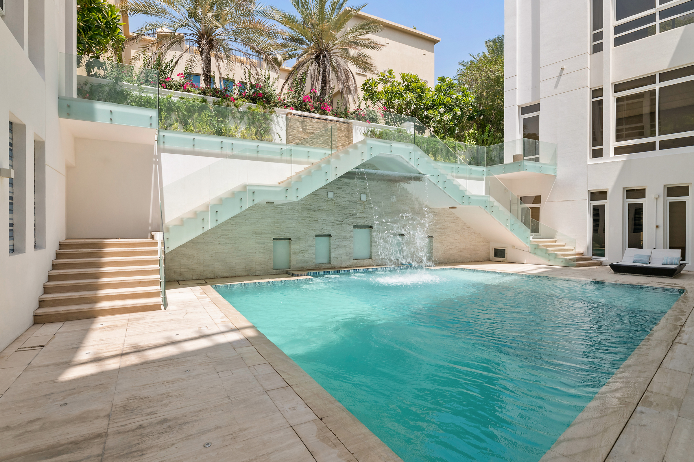  Exceptional Design Opportunity in Emirates Hills - 物件實景