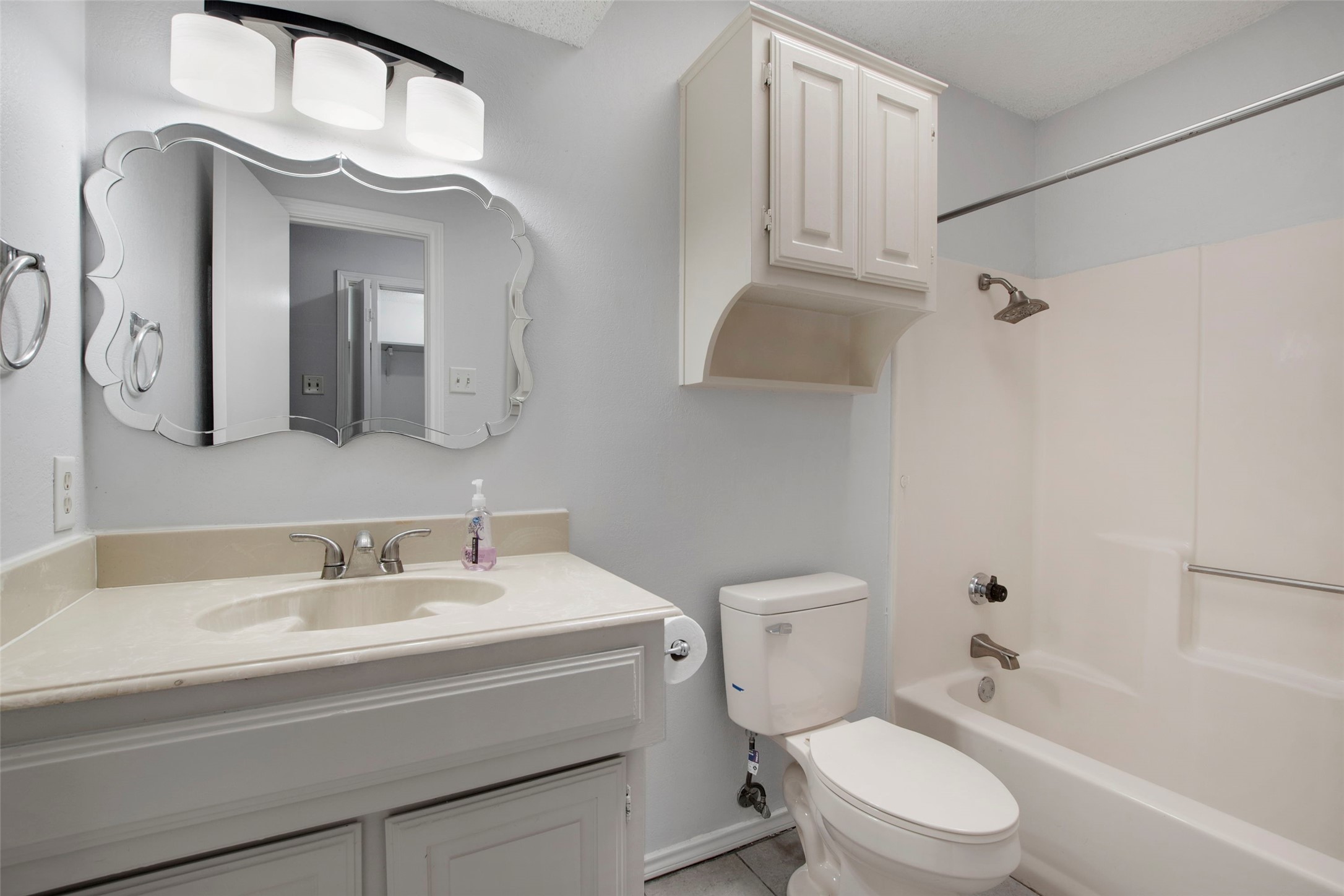 Sachse, Texas, 75048, United States, 6 Bedrooms Bedrooms, ,4 BathroomsBathrooms,Residential,For Sale,1805527