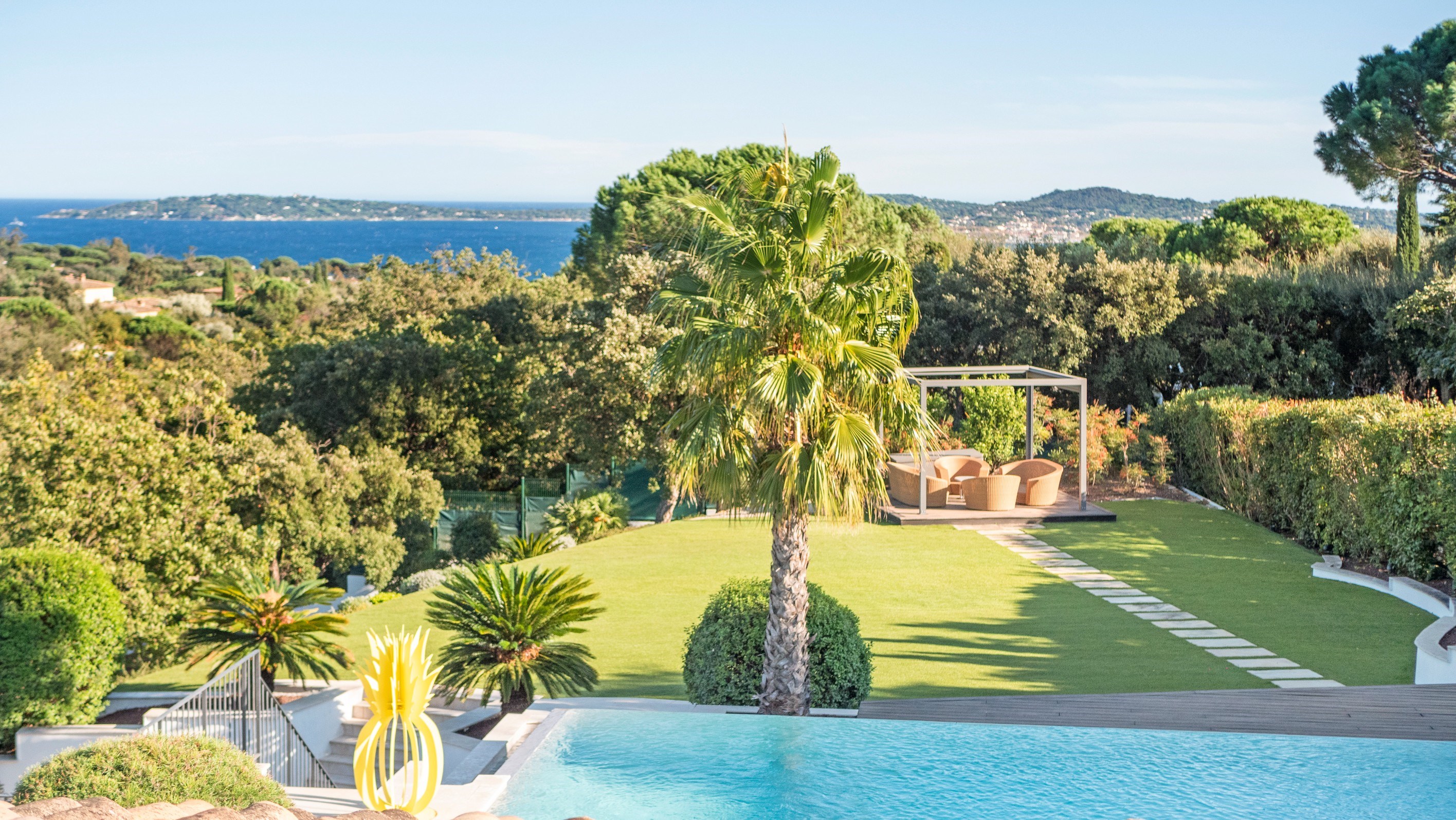  Grimaud Modern home with pool and sea view - Beauvallon Estate - 物件實景