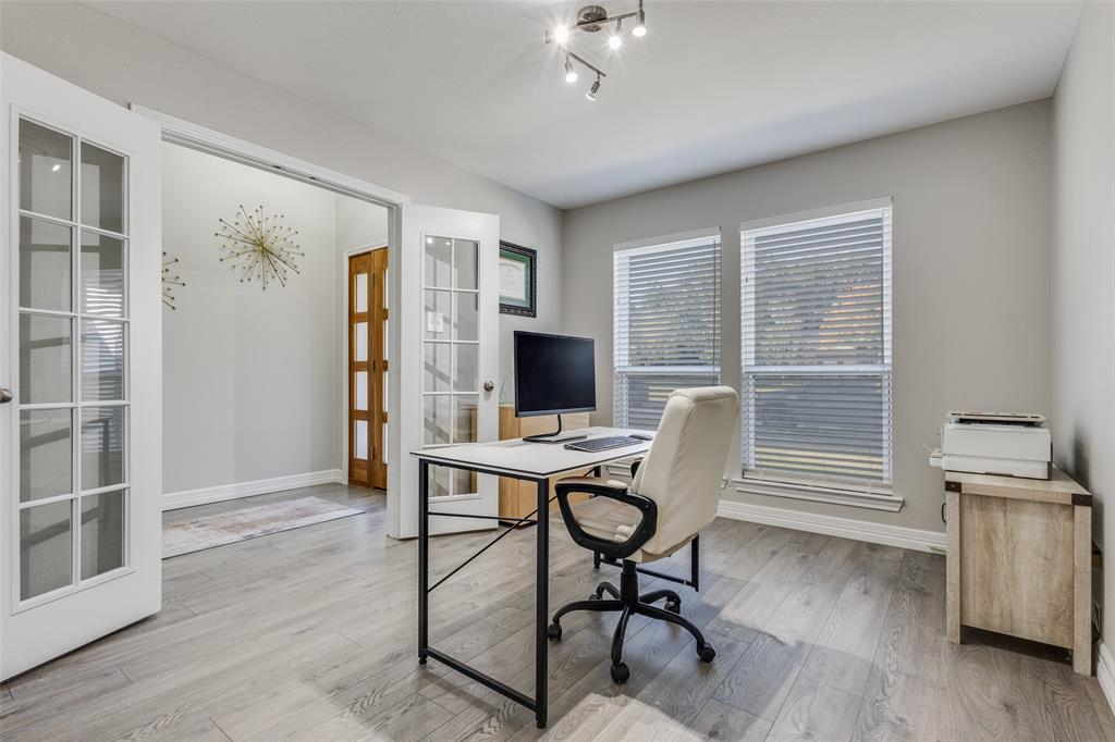 Flower Mound, Texas, 75028, United States, 4 Bedrooms Bedrooms, ,2 BathroomsBathrooms,Residential,For Sale,1902144