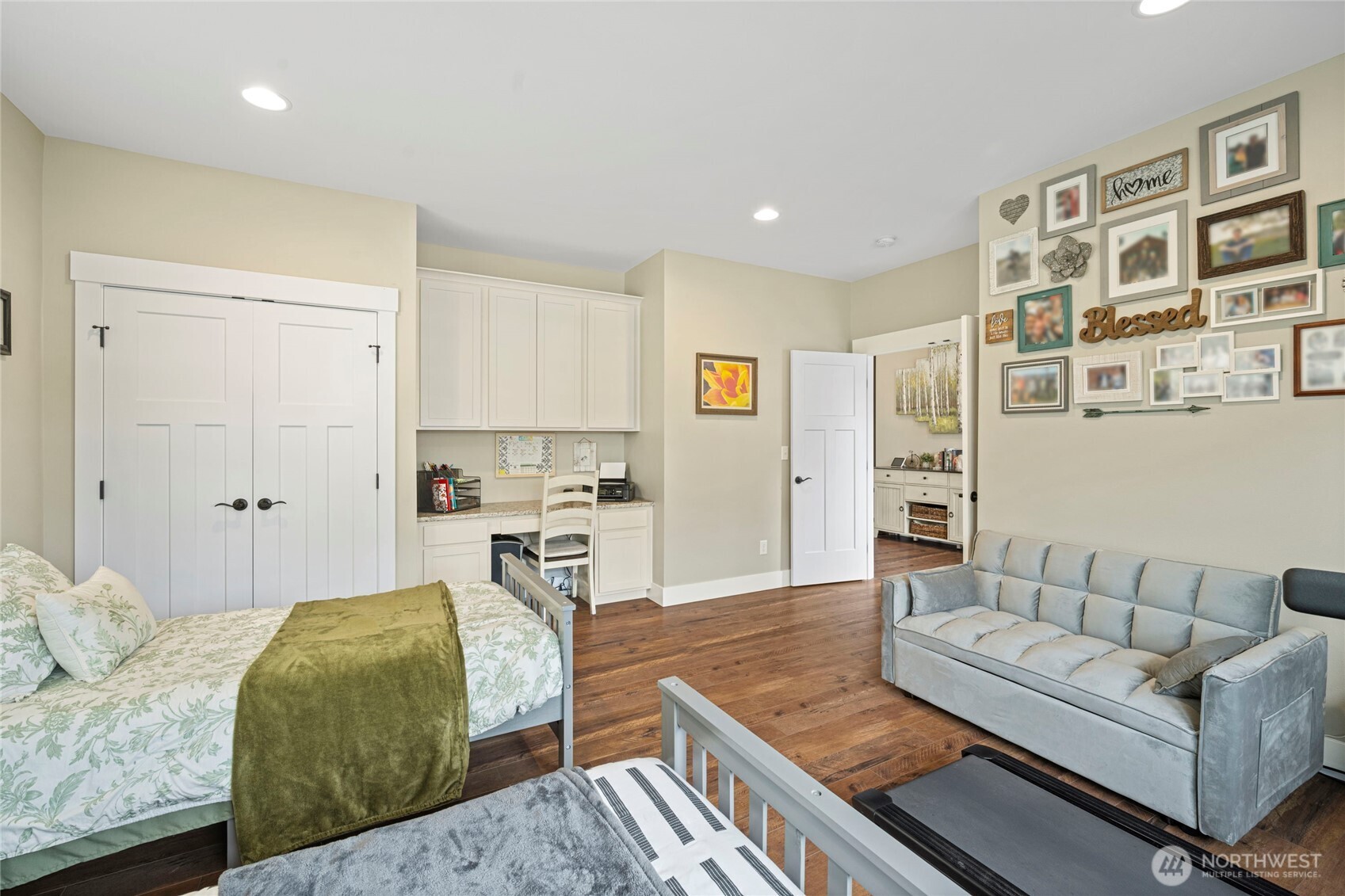 Ferndale, Washington, 98248, United States, 4 Bedrooms Bedrooms, ,2 BathroomsBathrooms,Residential,For Sale,1919590