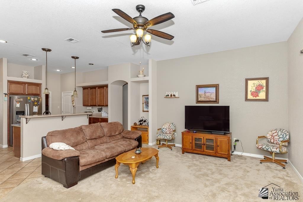 Yuma, Arizona, 85367-4912, United States, 4 Bedrooms Bedrooms, ,2 BathroomsBathrooms,Residential,For Sale,1923195
