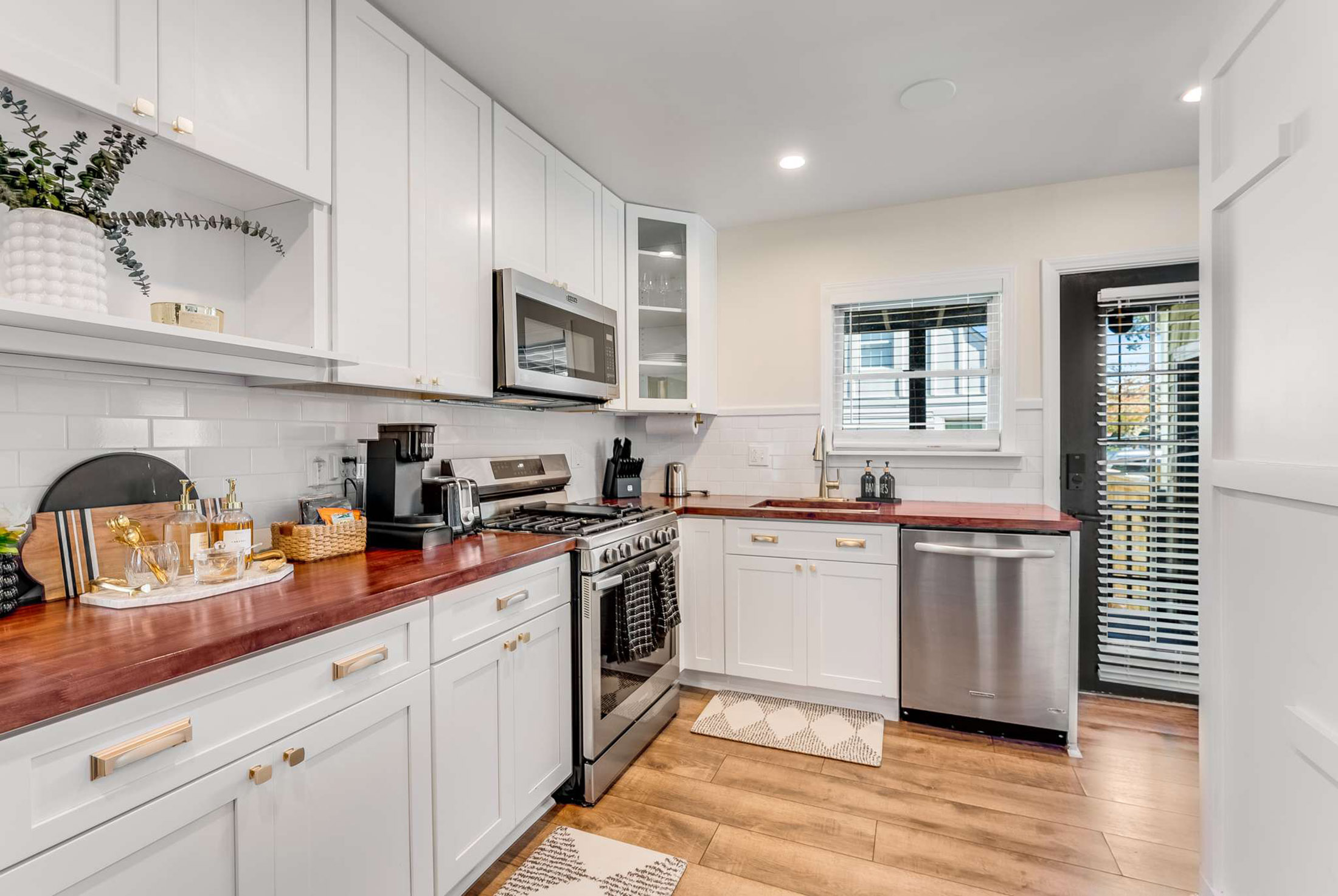  Beautifully Renovated Home in Historic College Park - 物件實景