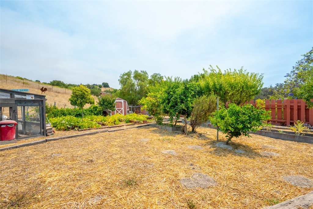 Arroyo Grande, California, 93420, United States, 5 Bedrooms Bedrooms, ,2 BathroomsBathrooms,Residential,For Sale,1982026