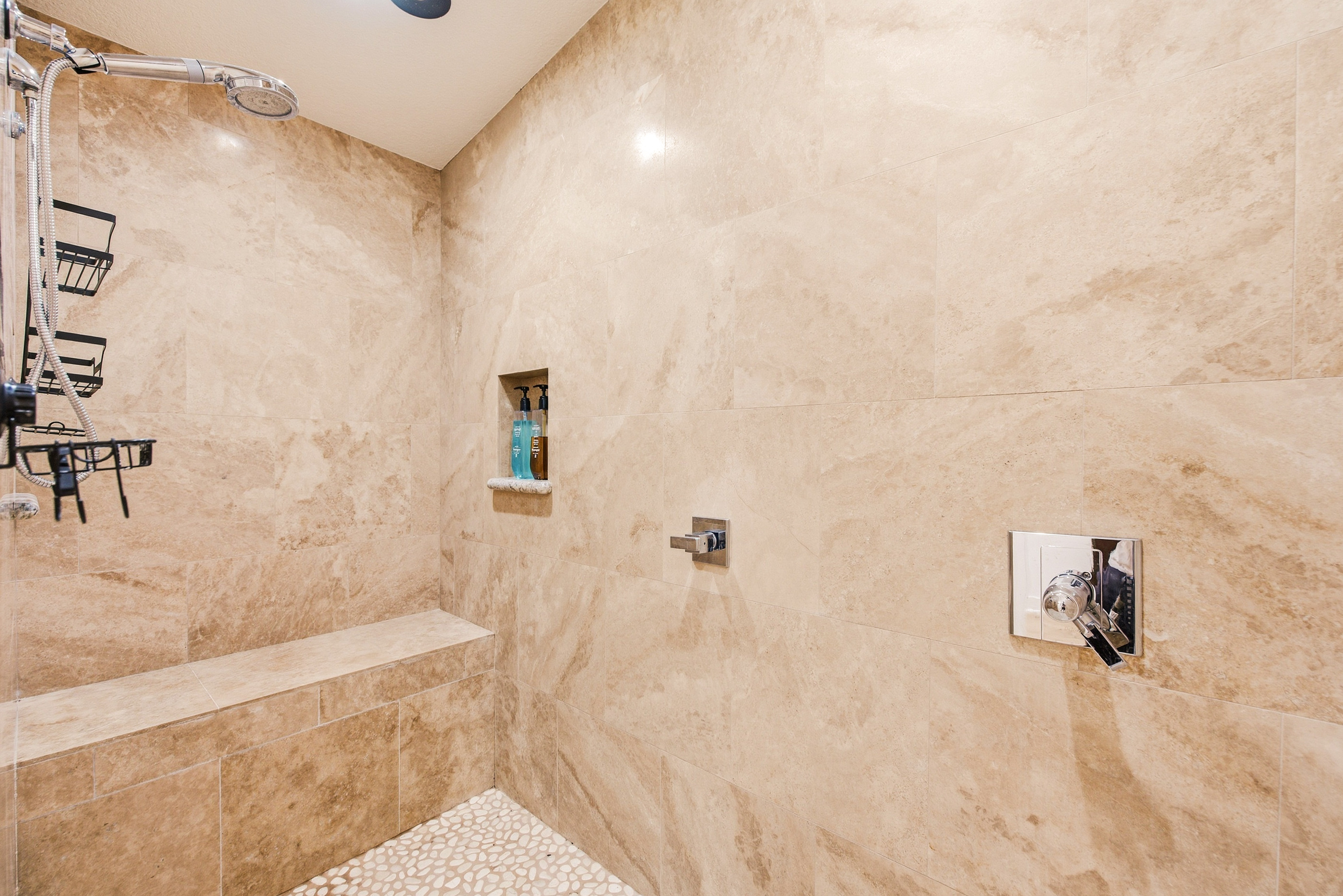  5512 Colodny Drive, Agoura Hills - 物件實景
