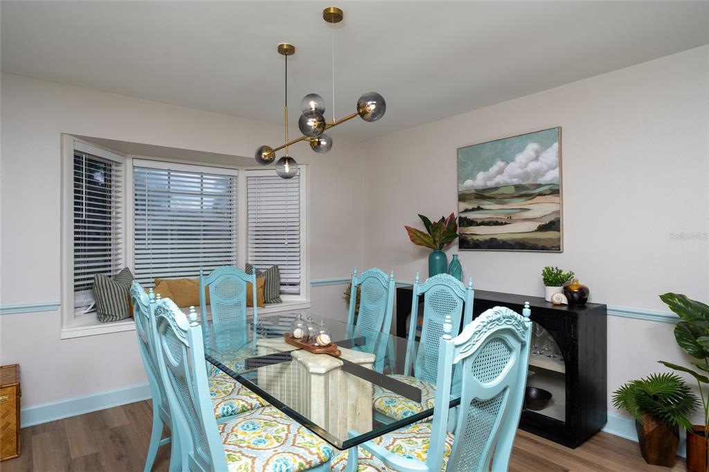 Sarasota, Florida, 34243, United States, 3 Bedrooms Bedrooms, ,4 BathroomsBathrooms,Residential,For Sale,1941793