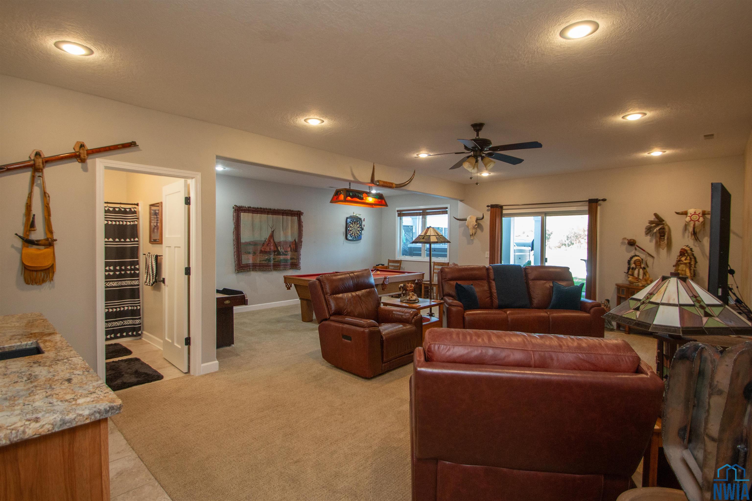 McCook Lake, South Dakota, 57049, United States, 3 Bedrooms Bedrooms, ,4 BathroomsBathrooms,Residential,For Sale,1974954