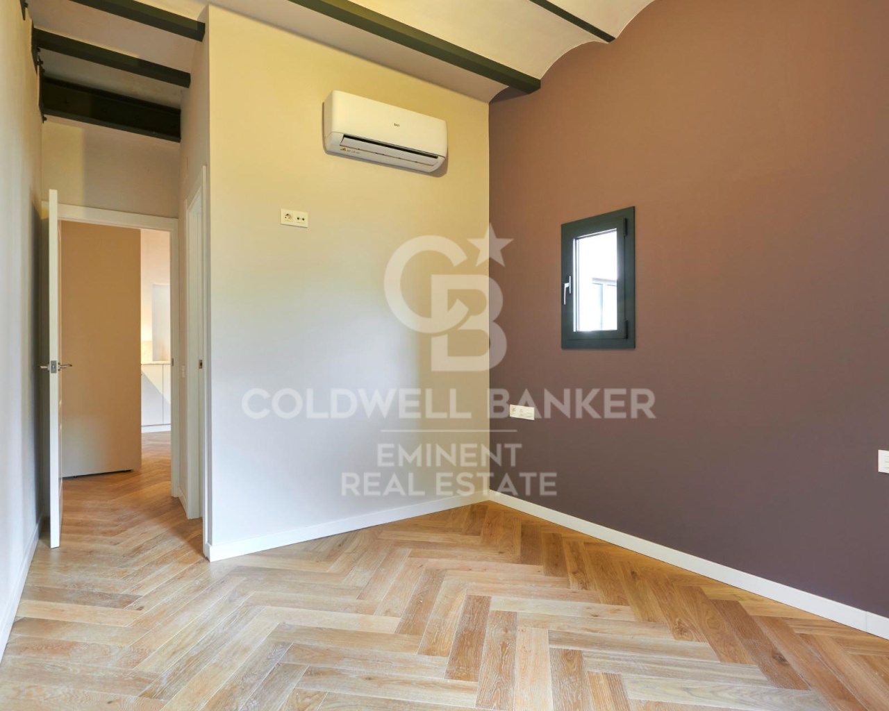 Barcelona, Barcelona, Ciutat Vella, El G?tic Barce, Barcelona, Catalonia, ES, 3 Bedrooms Bedrooms, ,3 BathroomsBathrooms,Residential,For Sale,Barcelona, Barcelona, Ciutat Vella, El G?tic Barce,1672669