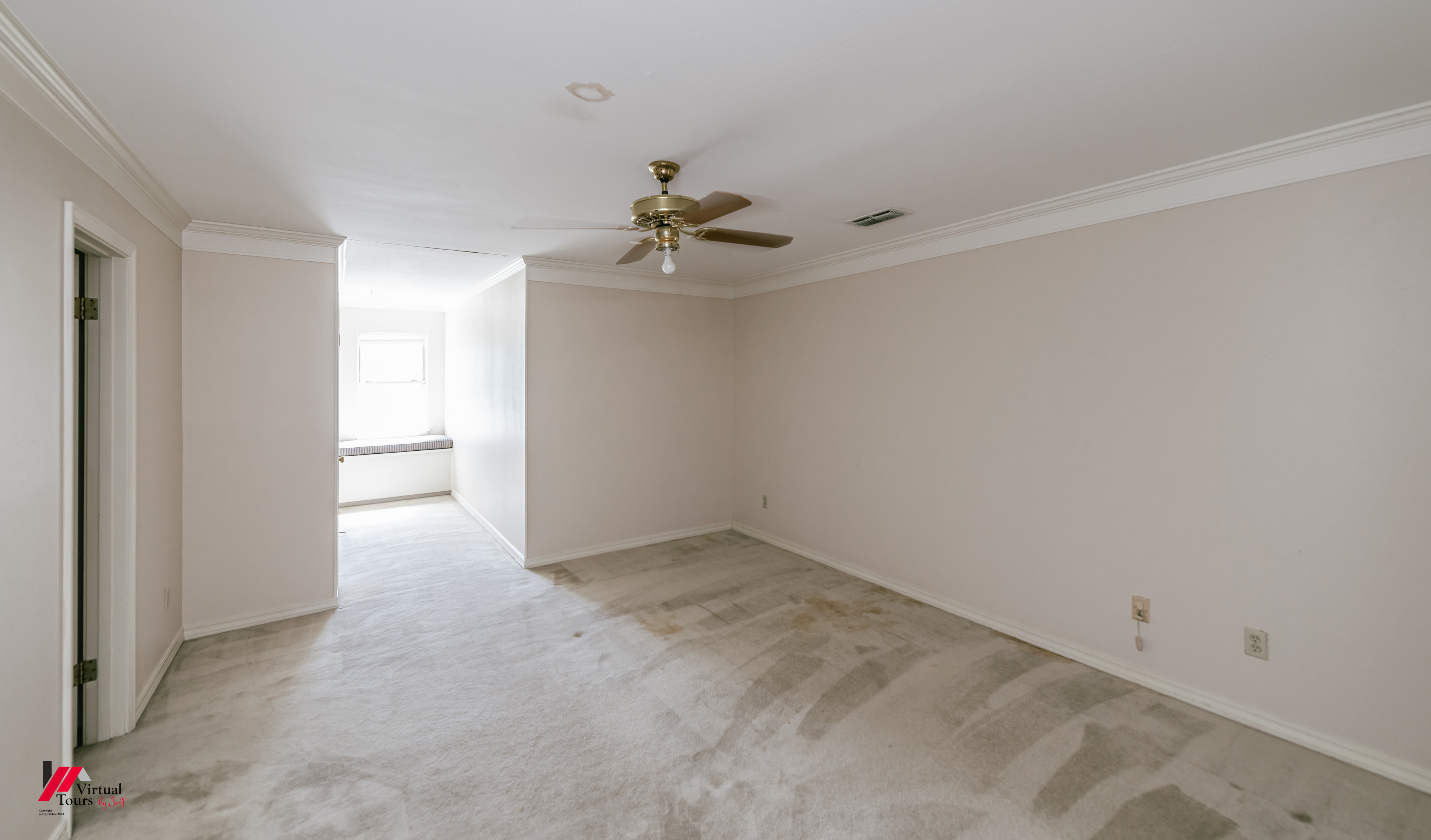 Shreveport, Louisiana, 71106, United States, 4 Bedrooms Bedrooms, ,4 BathroomsBathrooms,Residential,For Sale,1928720