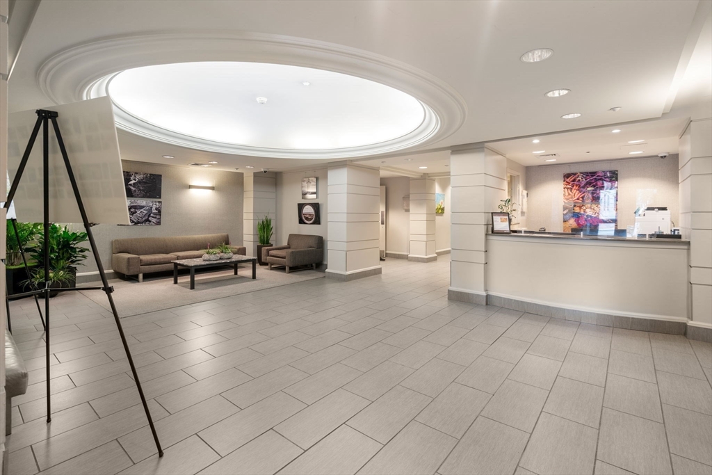 Boston, Massachusetts, 02118, United States, 1 Bedroom Bedrooms, ,1 BathroomBathrooms,Residential,For Sale,1950735