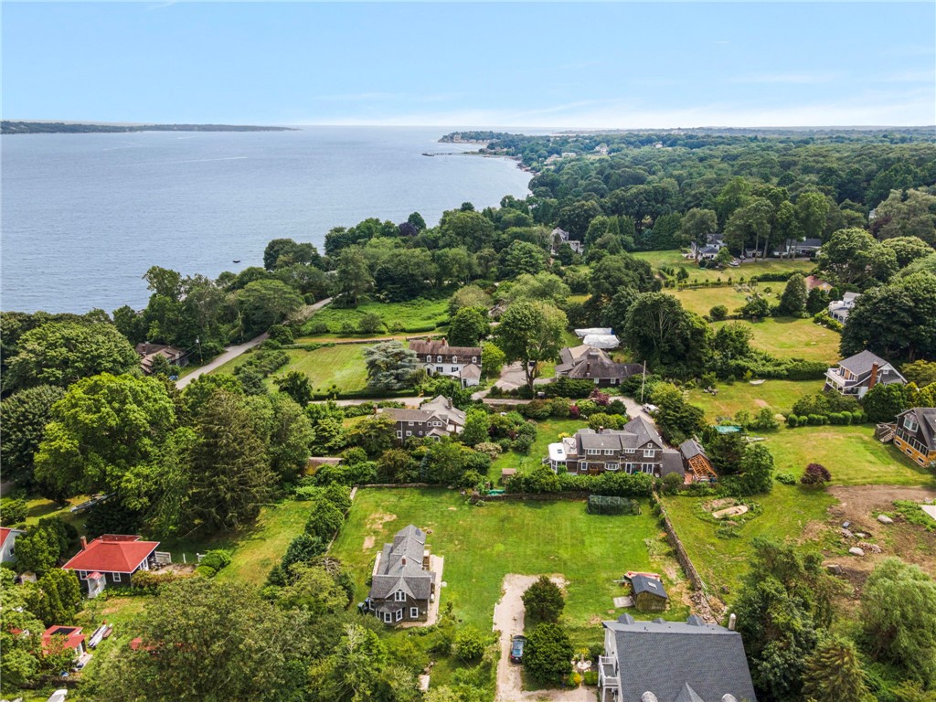 North Kingstown, Rhode Island, 02874, United States, 3 Bedrooms Bedrooms, ,2 BathroomsBathrooms,Residential,For Sale,1895355