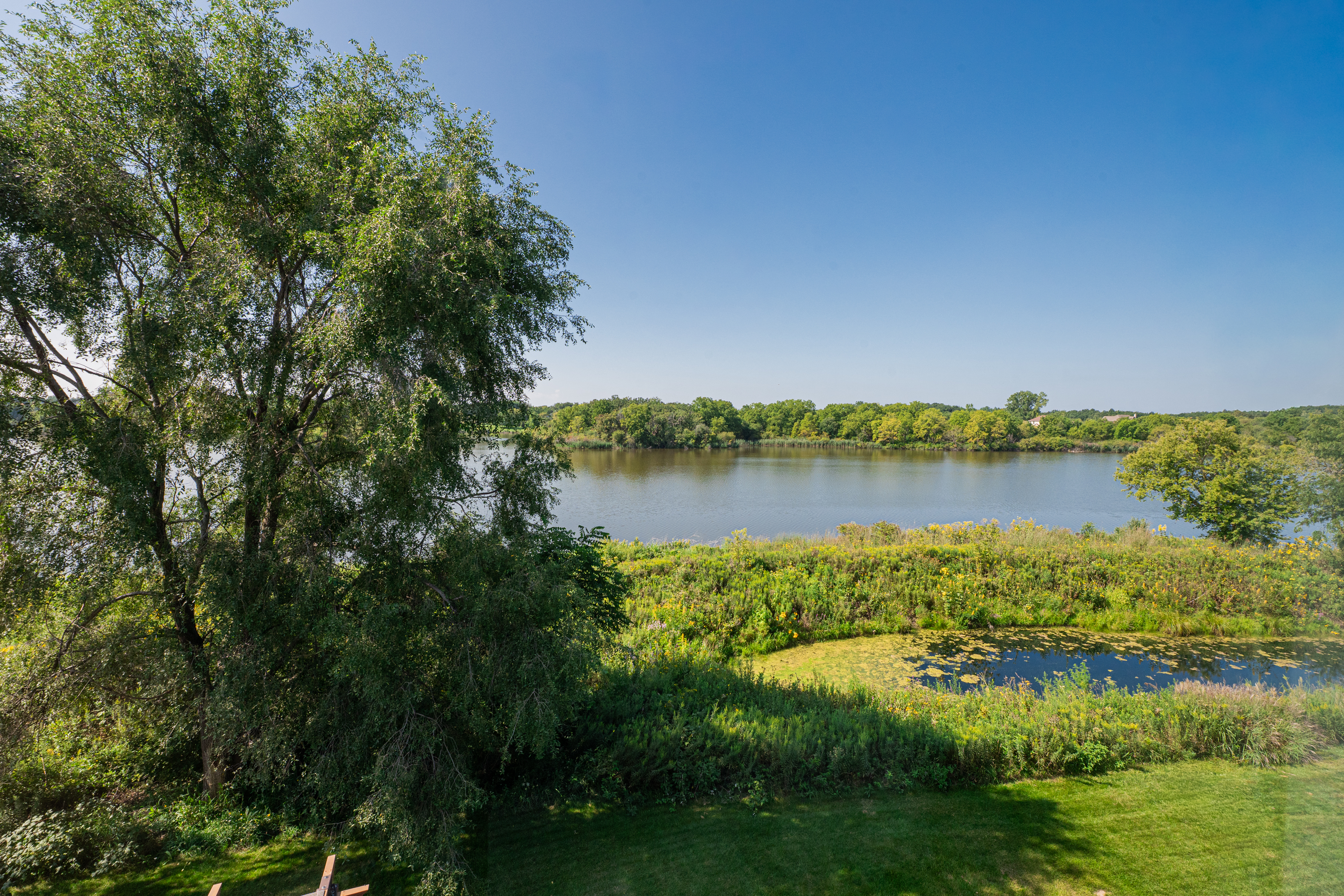  Waterfront Living in Orchard HIlls - 物件實景