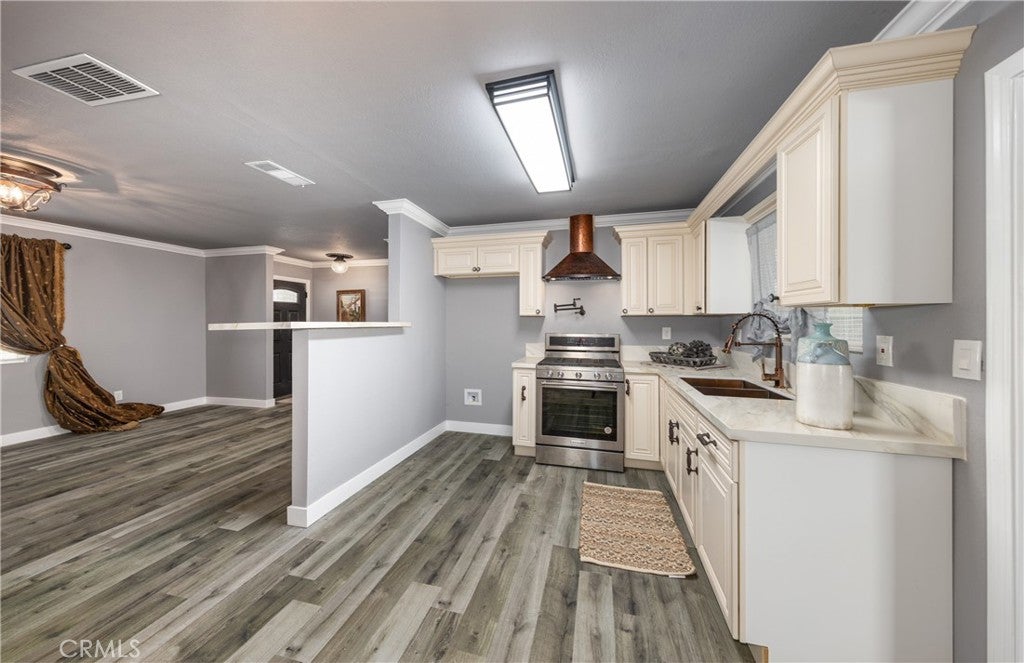 Redlands, California, 92374, United States, 5 Bedrooms Bedrooms, ,1 BathroomBathrooms,Residential,For Sale,2005223