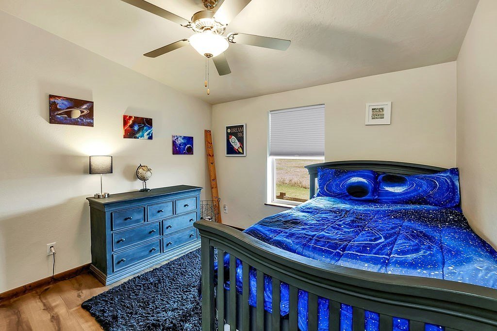 Donnelly, Idaho, 83615, United States, 3 Bedrooms Bedrooms, ,1 BathroomBathrooms,Residential,For Sale,2005150