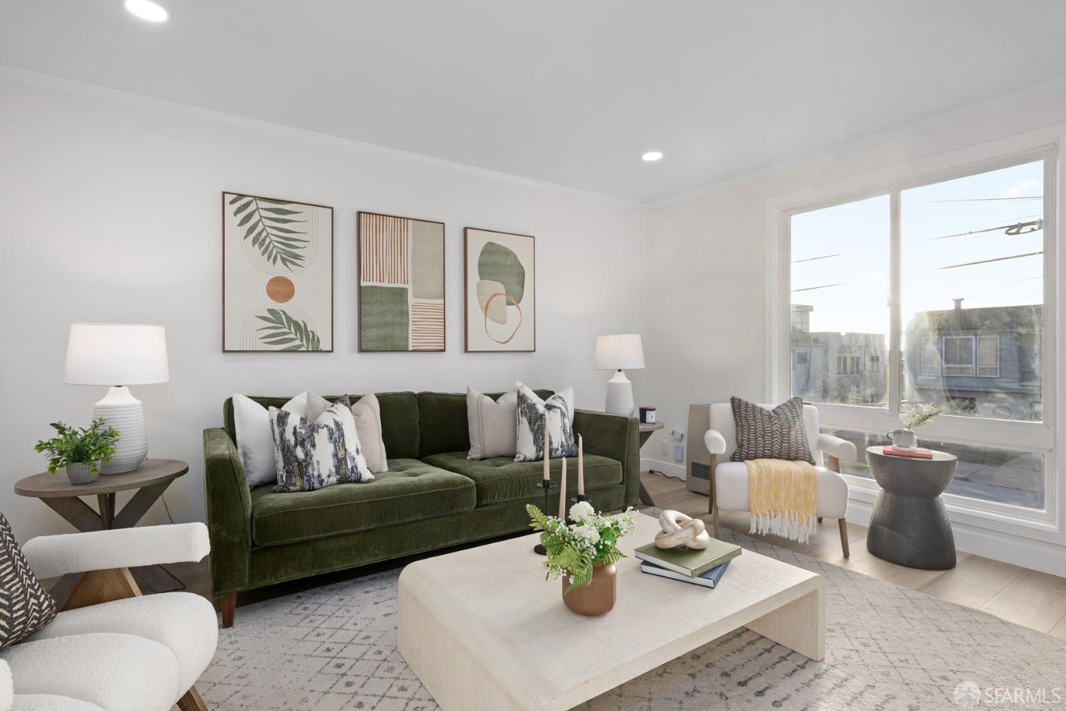 San Francisco, California, 94122, United States, 4 Bedrooms Bedrooms, ,2 BathroomsBathrooms,Residential,For Sale,1987685