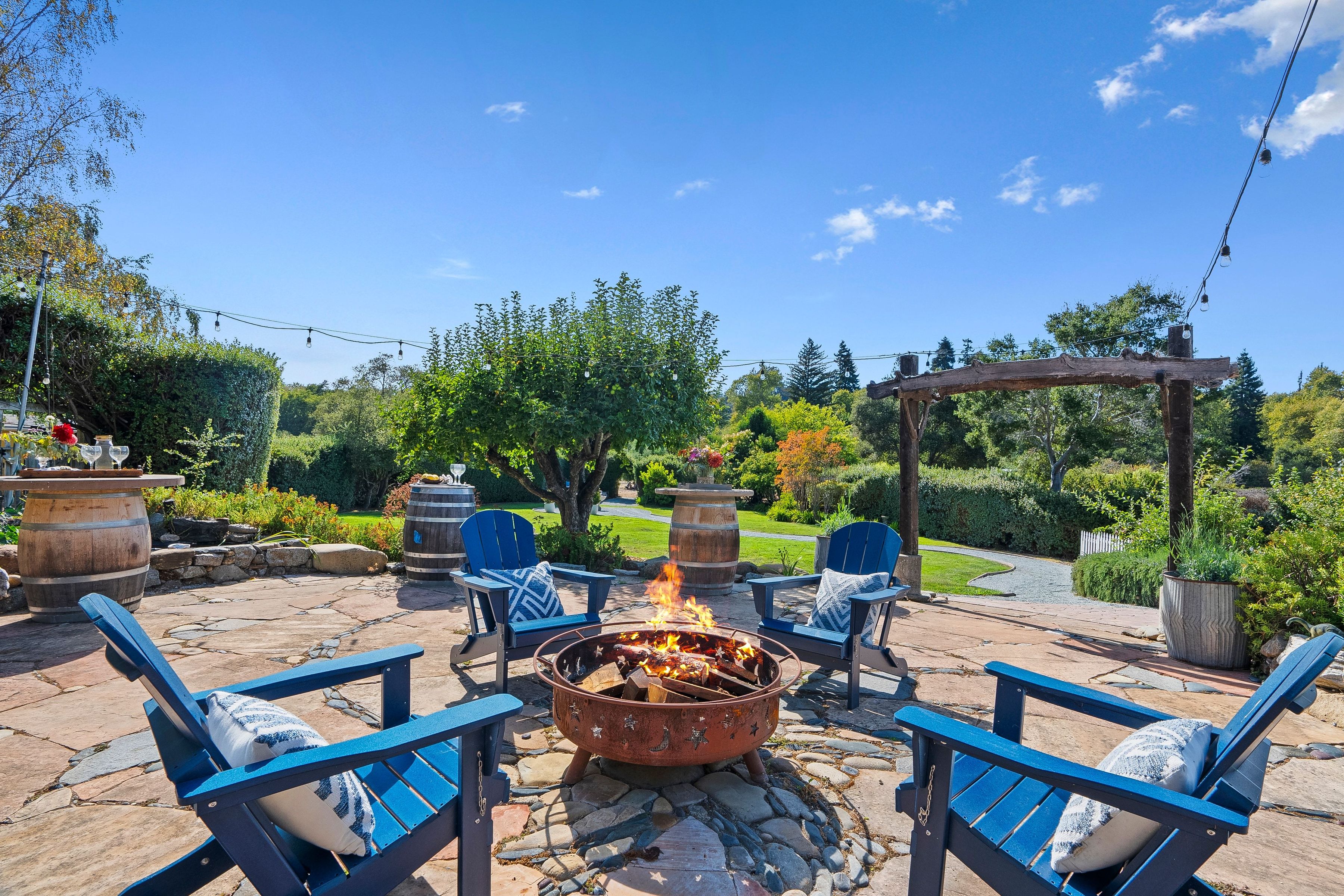  3999 Cherryvale Avenue, Soquel - 物件實景