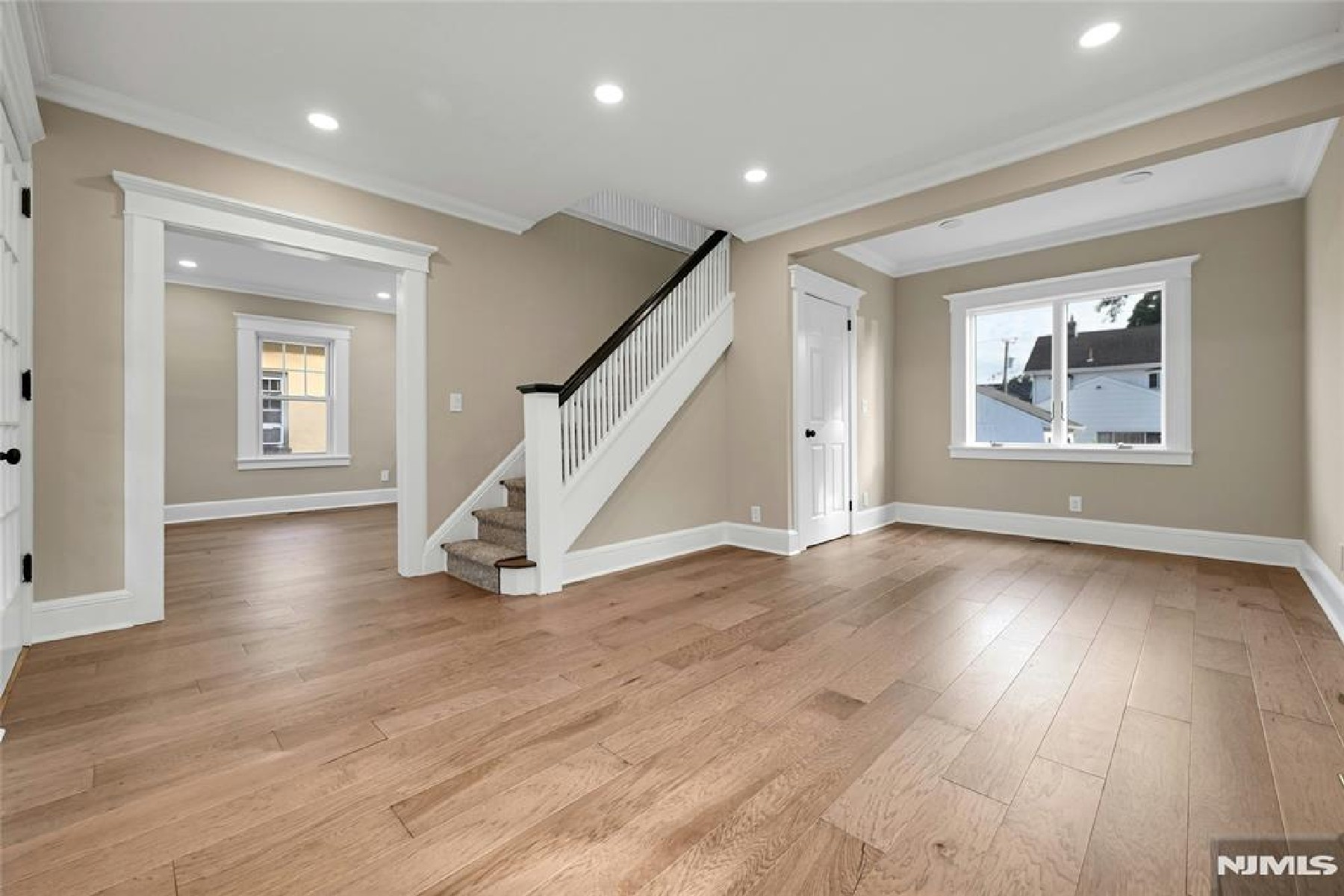  25 Marinus Street, Rochelle Park, NJ 07662 - 物件實景