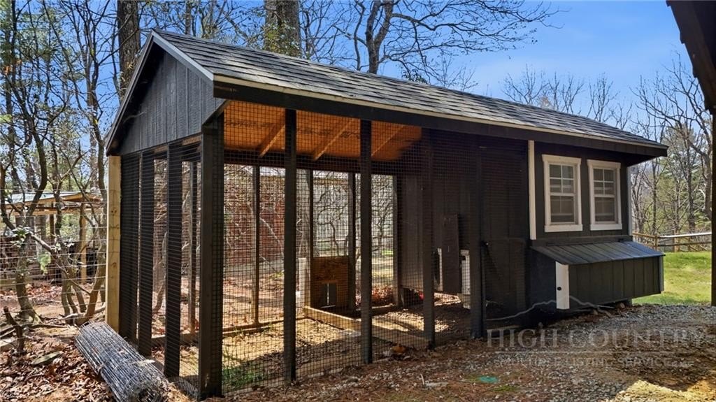 Ferguson, North Carolina, 28624, United States, 2 Bedrooms Bedrooms, ,2 BathroomsBathrooms,Residential,For Sale,2033165