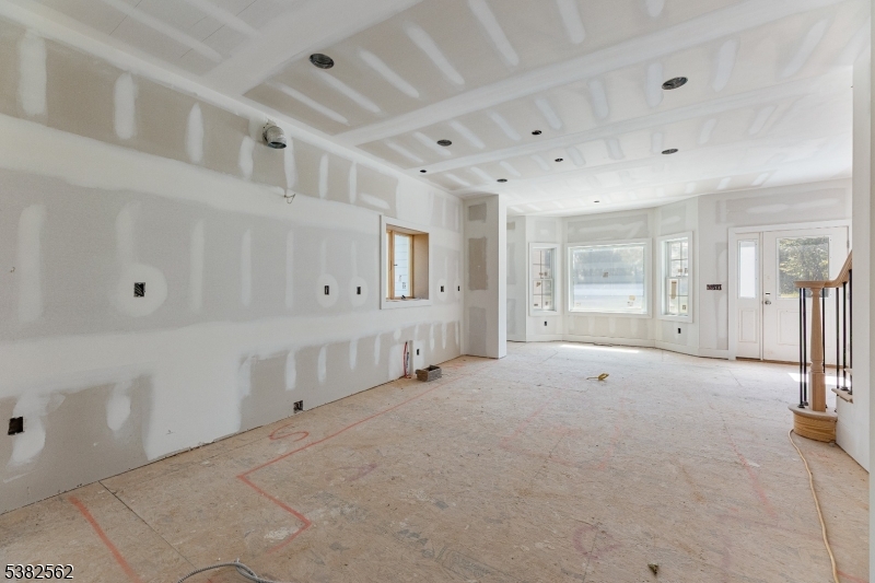 Readington Twp., New Jersey, 08853, United States, 3 Bedrooms Bedrooms, ,3 BathroomsBathrooms,Residential,For Sale,1939068
