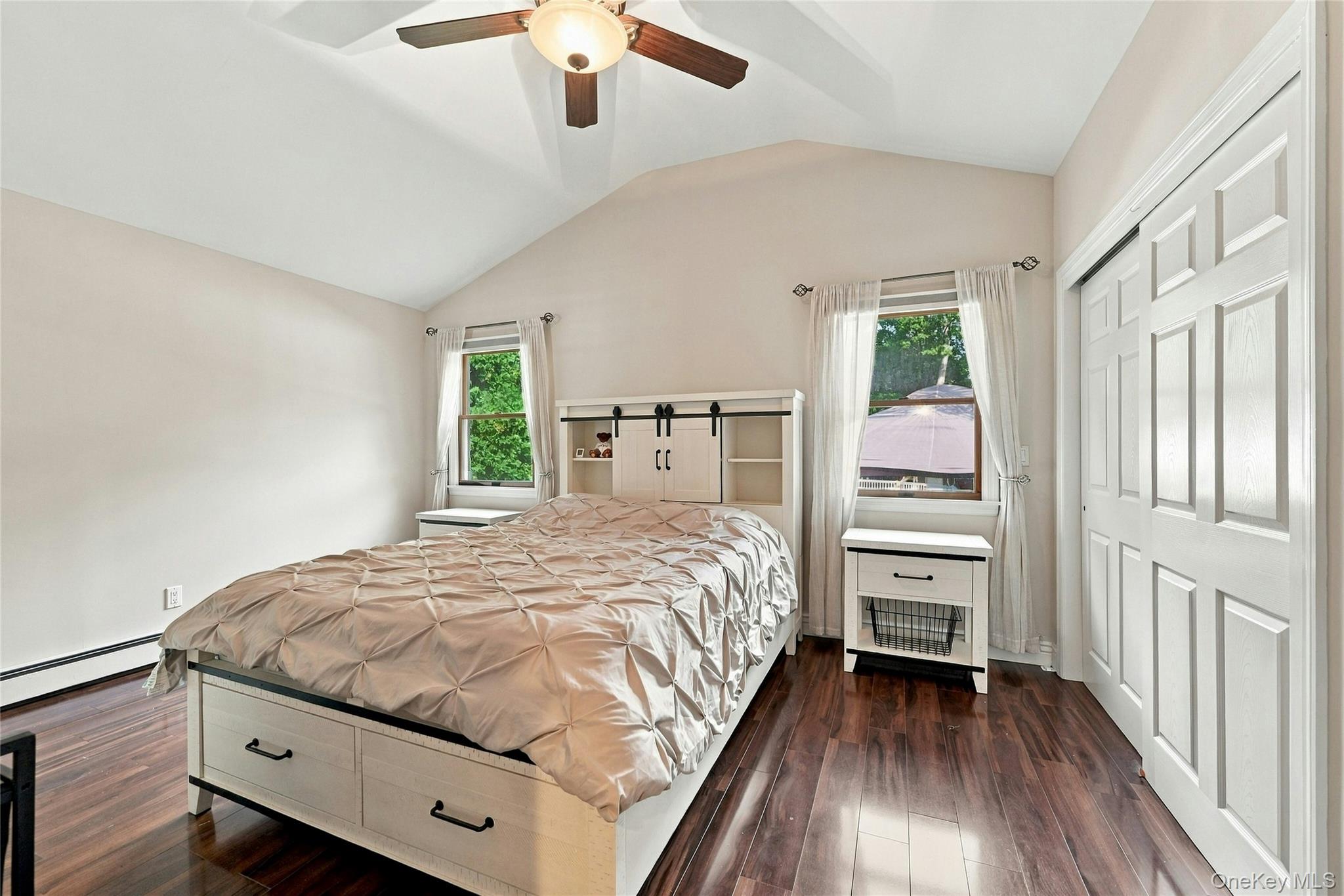  82 Oakwood Drive, Wading River, NY, 11792 - 物件實景