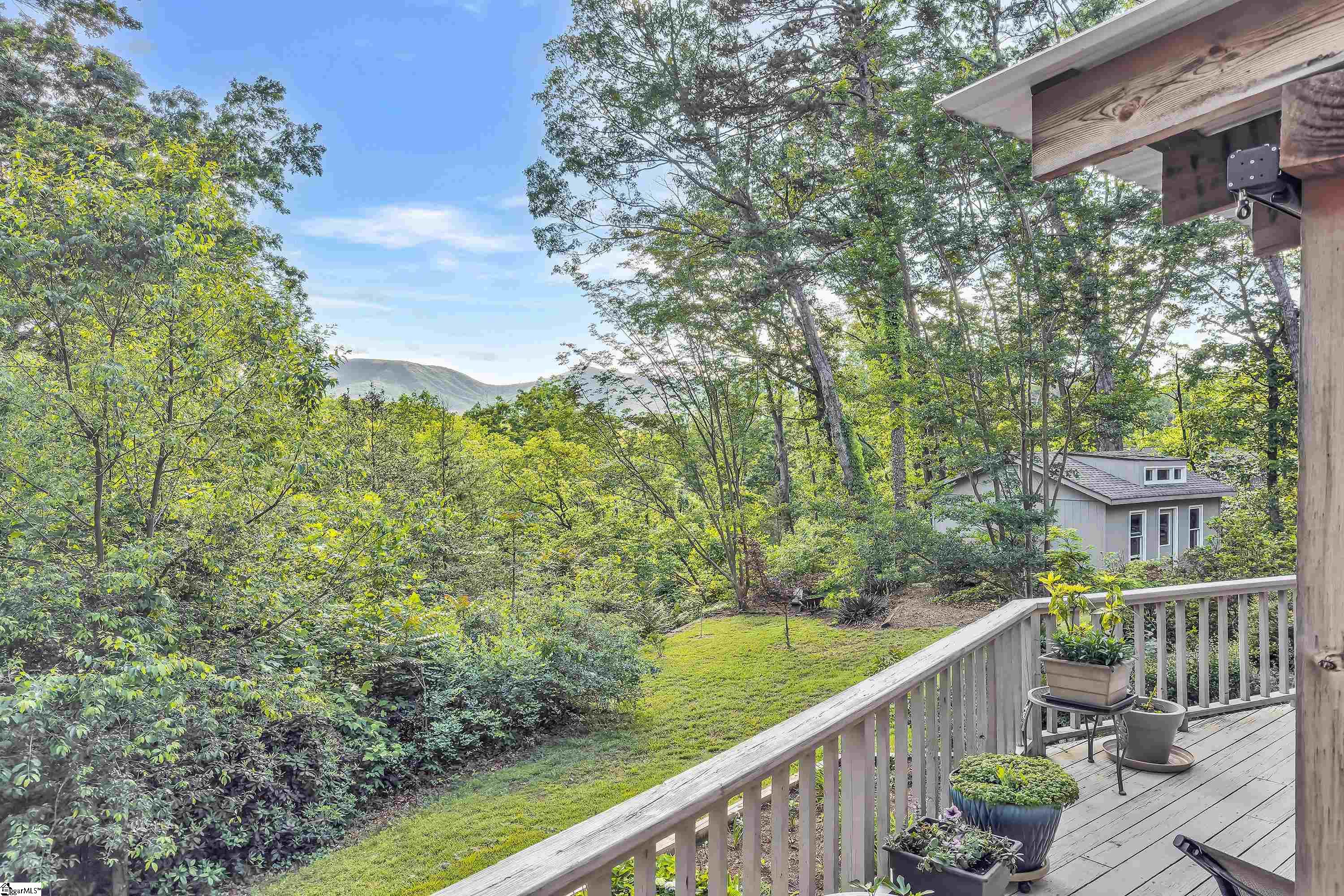 Landrum, South Carolina, 29356, United States, 3 Bedrooms Bedrooms, ,3 BathroomsBathrooms,Residential,For Sale,1948033