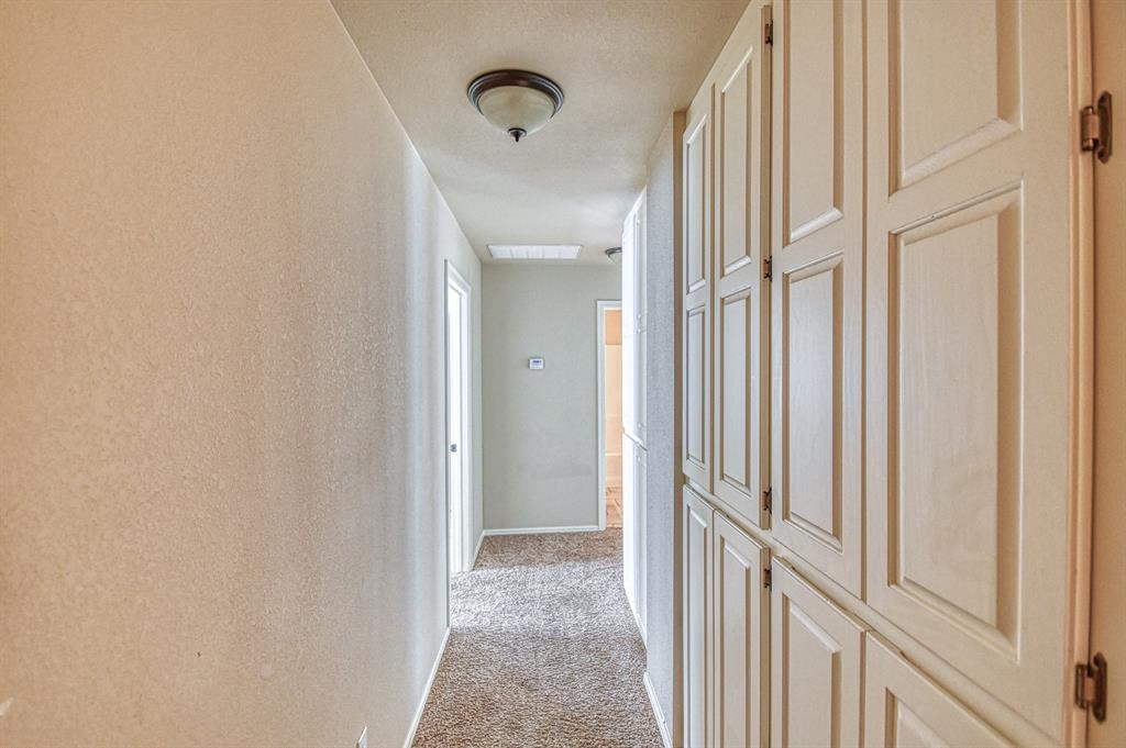 Noble, Oklahoma, 73068, United States, 6 Bedrooms Bedrooms, ,4 BathroomsBathrooms,Residential,For Sale,1978197