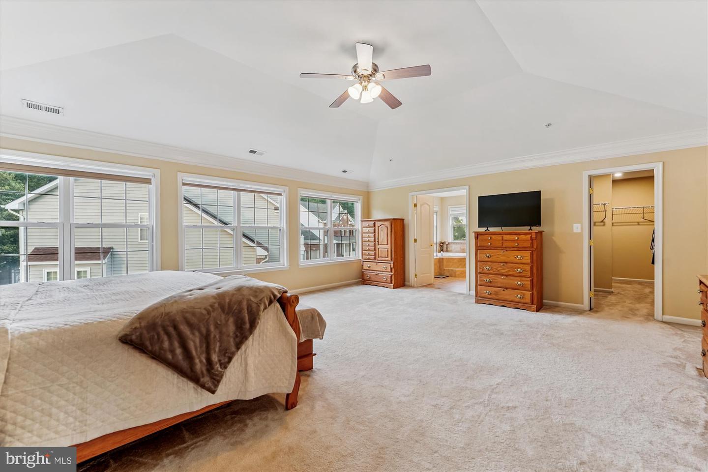 White Plains, Maryland, 20695, United States, 5 Bedrooms Bedrooms, ,4 BathroomsBathrooms,Residential,For Sale,1912215