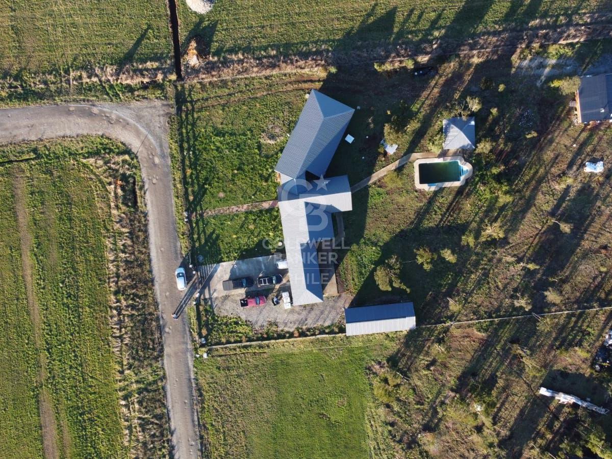 Llanquihue, Chile, 5 Bedrooms Bedrooms, ,3 BathroomsBathrooms,Residential,For Sale,1964704