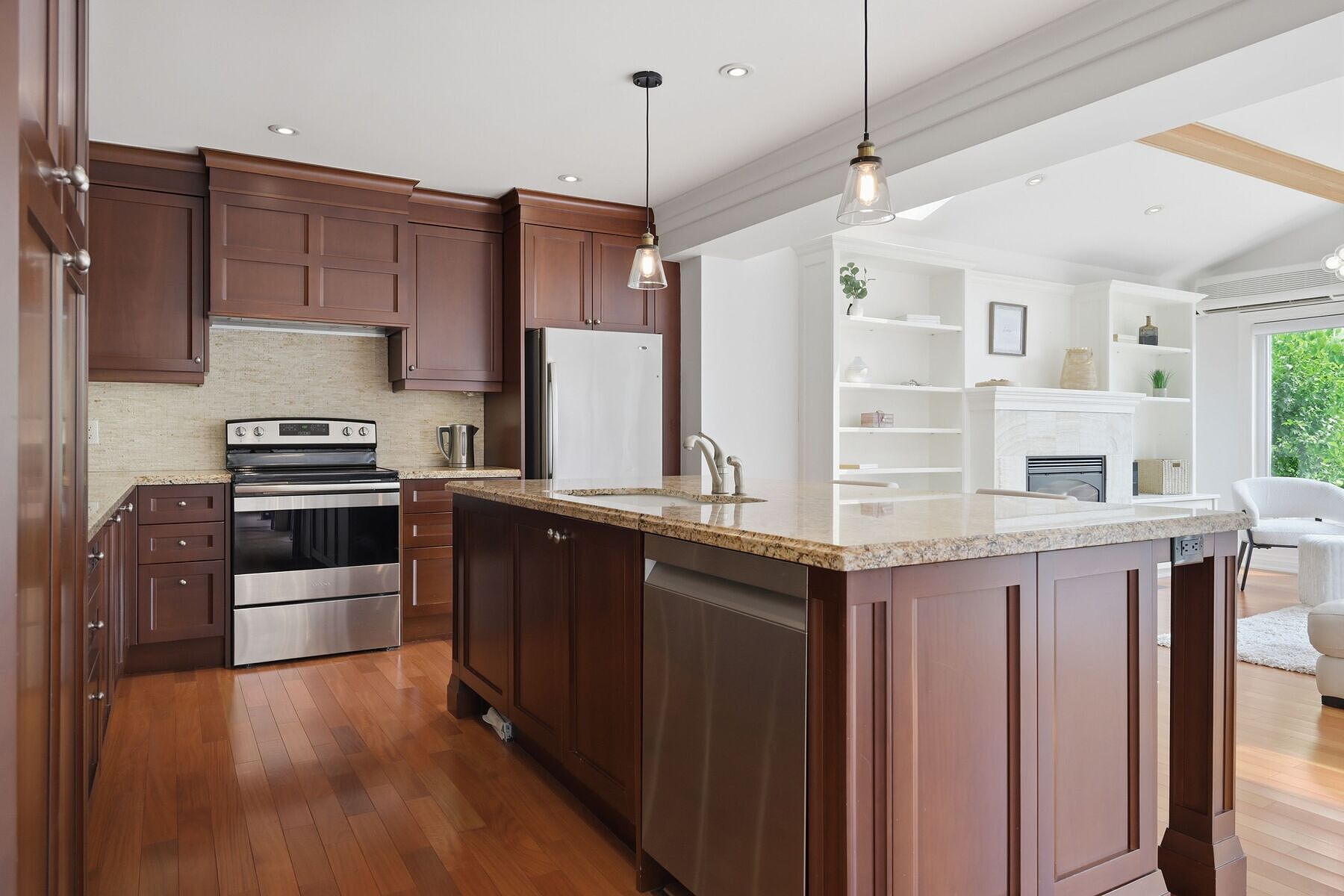  Modern Living in Port Credit - 物件實景