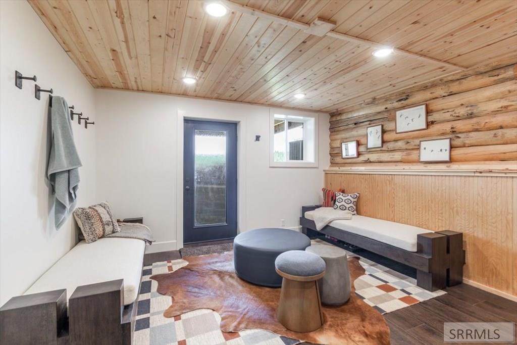 ISLAND PARK, Idaho, 83429, United States, 5 Bedrooms Bedrooms, ,3 BathroomsBathrooms,Residential,For Sale,2049081