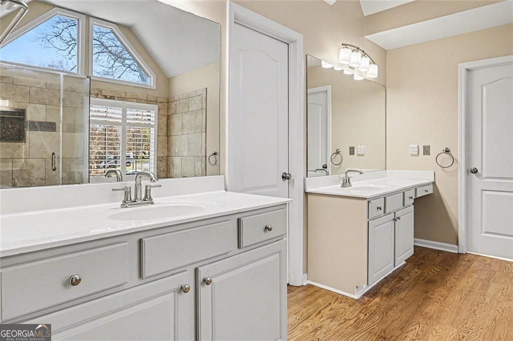 Suwanee, Georgia, 30024, United States, 5 Bedrooms Bedrooms, ,3 BathroomsBathrooms,Residential,For Sale,2006571