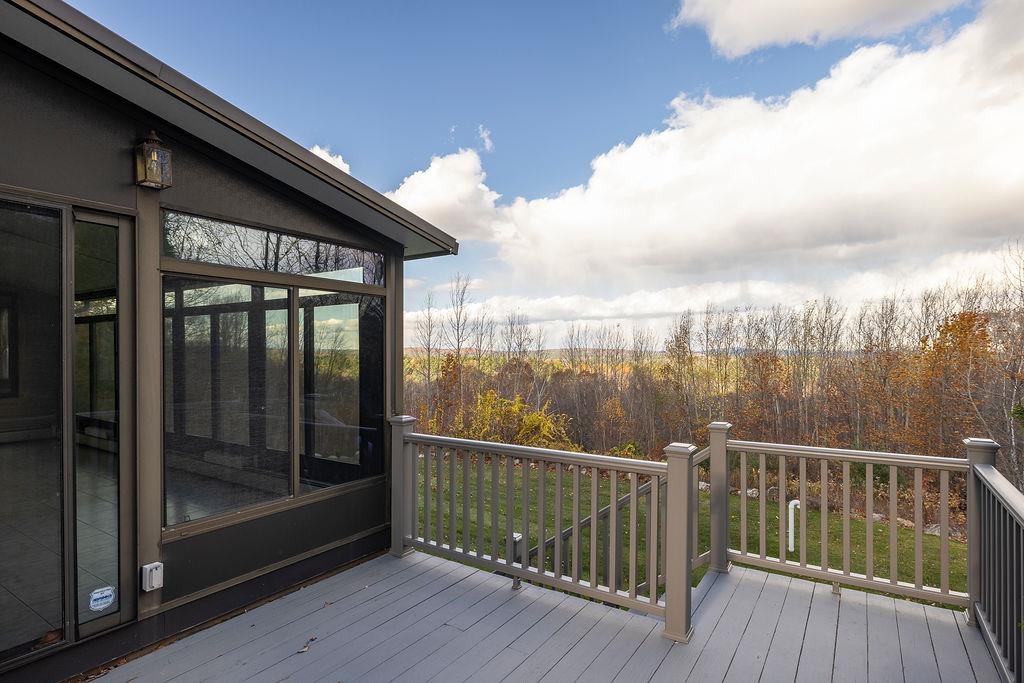 Bow, New Hampshire, 03304, United States, 4 Bedrooms Bedrooms, ,6 BathroomsBathrooms,Residential,For Sale,1989692