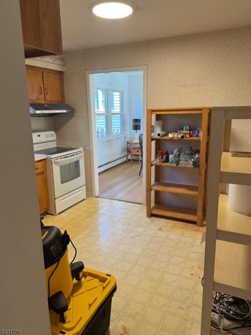 Nutley Twp., New Jersey, 07110, United States, 2 Bedrooms Bedrooms, ,1 BathroomBathrooms,Residential,For Sale,1980042