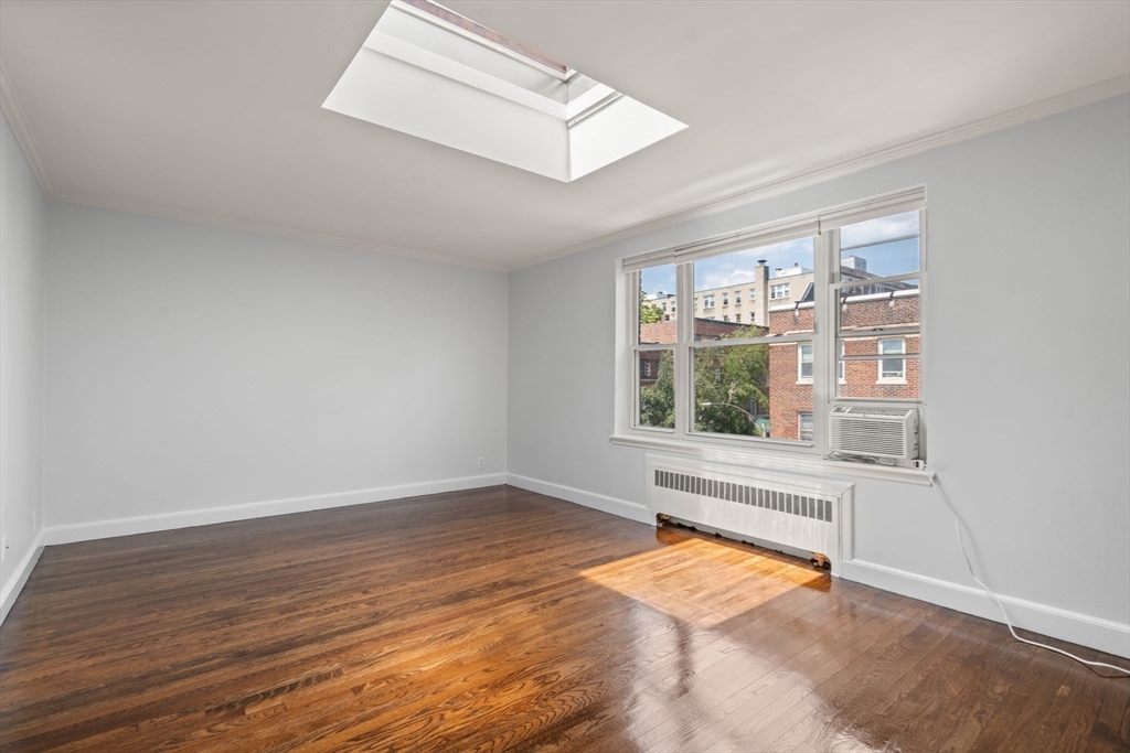 Boston, Massachusetts, 02135, United States, 2 Bedrooms Bedrooms, ,1 BathroomBathrooms,Residential,For Sale,1907550