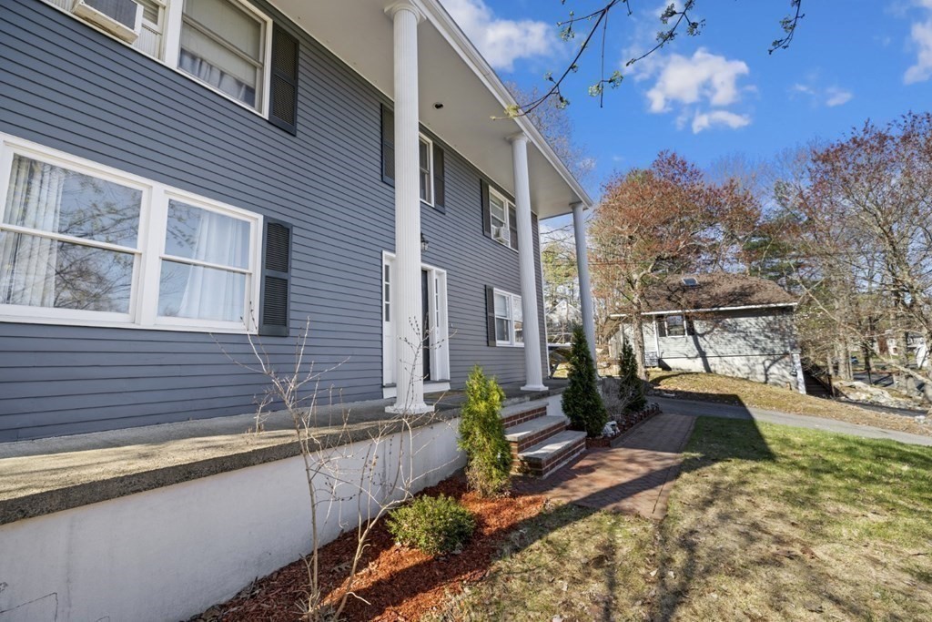 Saugus, Massachusetts, 01906, United States, 3 Bedrooms Bedrooms, ,3 BathroomsBathrooms,Residential,For Sale,1931049