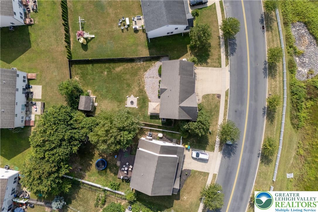 Lower Macungie Twp, Pennsylvania, 18062, United States, 4 Bedrooms Bedrooms, ,3 BathroomsBathrooms,Residential,For Sale,1907491