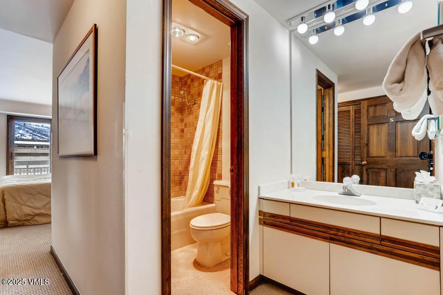 Avon, Colorado, 81620, United States, 3 Bedrooms Bedrooms, ,3 BathroomsBathrooms,Residential,For Sale,1731603