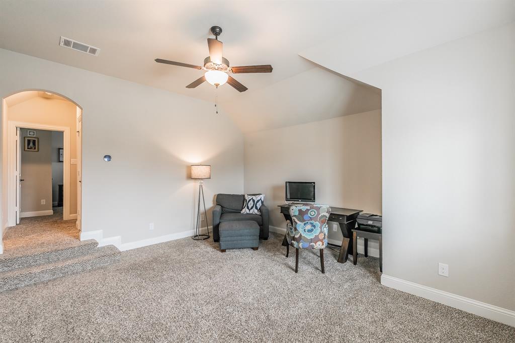 Mansfield, Texas, 76063, United States, 4 Bedrooms Bedrooms, ,3 BathroomsBathrooms,Residential,For Sale,1943219