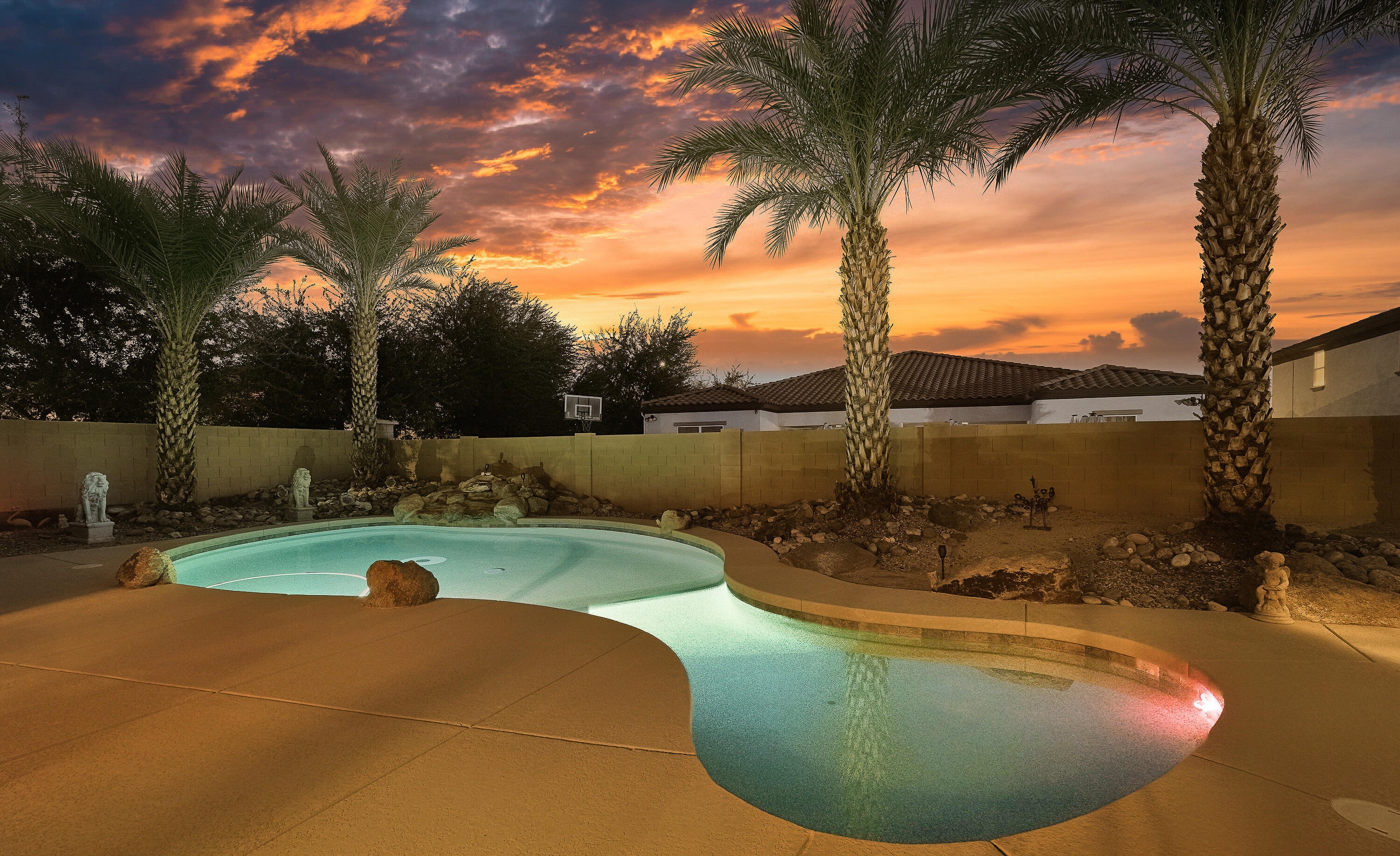  4221 E Canyon Way E  Chandler, AZ - 物件實景